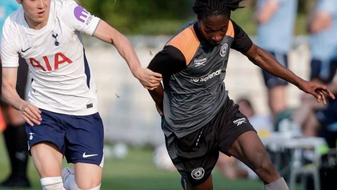 From Ghana to Hotspur Way: Elisha Boateng's Path to the Professional Game